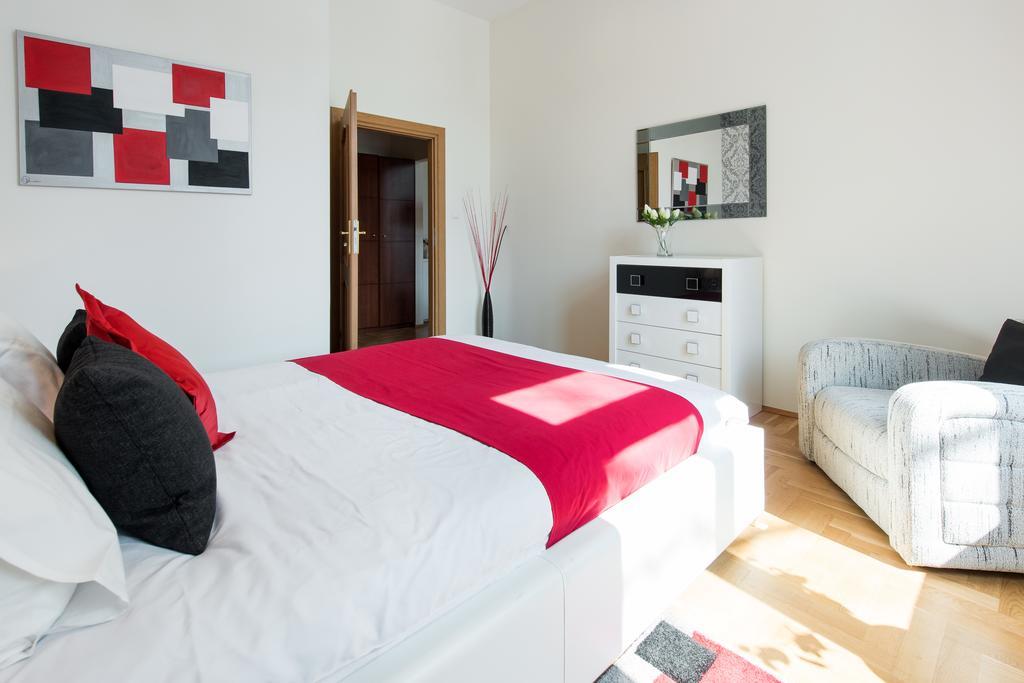 Neo Apartments Краков Экстерьер фото